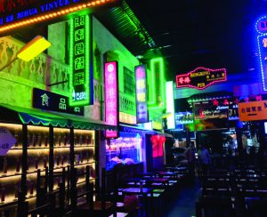 Làm Quảng Cáo Chuyên Nghiệp