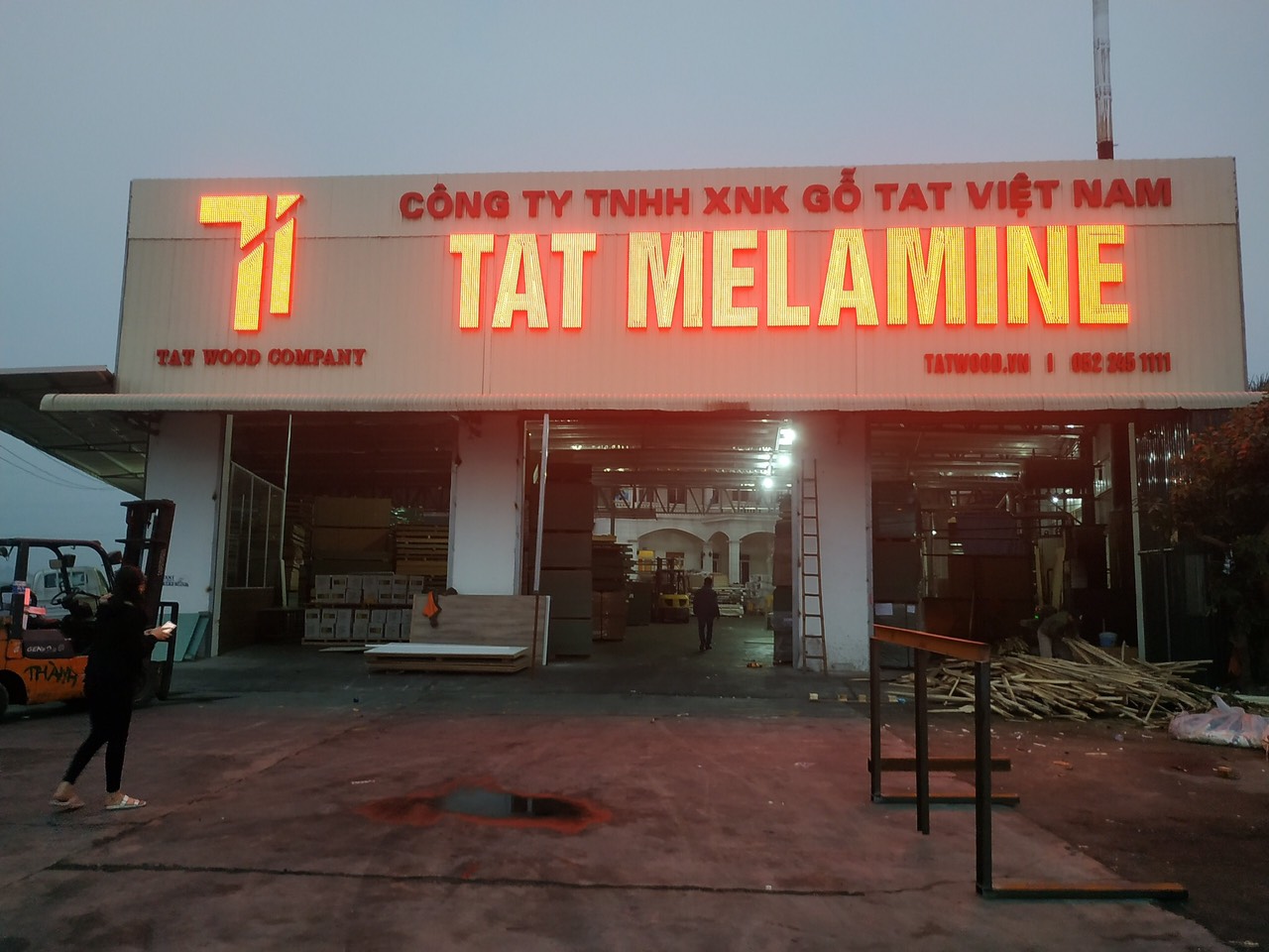 xưởng sản xuất thạnh thất